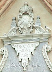 Cadiz:Detalle de la portada. Iglesia del Carmen