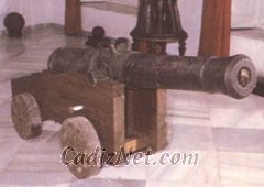 Cadiz:El cañón era el arma ofensiva y defensiva fundamental durante la época del asedio a la ciudad de Cádiz (Museo de las Cortes. Cádiz)