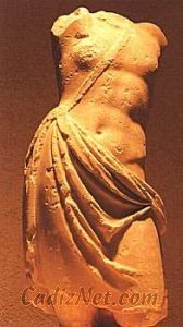 Cadiz:Torso: motivo ornamental de la casa romana. Museo de Cádiz