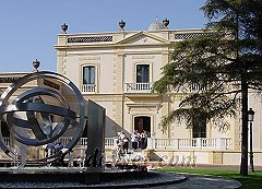 Cadiz:Centro Temático La Atalaya (Museo de Relojes y Museo del Vino)