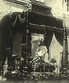 Cadiz:Imagen del Cristo de la Humildad y Paciencia en su salida de la Semana Santa de 1890