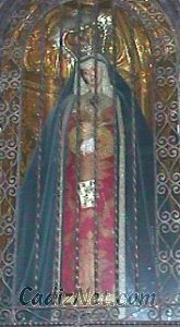 Cadiz:Virgen de los Dolores, en su hornacina de la calle Sagasta